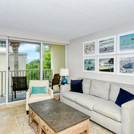 Laplaya 202E Catch The Gentle Gulf Breezes On Your Private Balcony Beneath The Swaying Palms